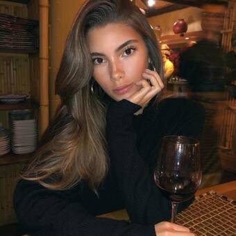 Шлюхи Чкаловская Санкт-Петербург